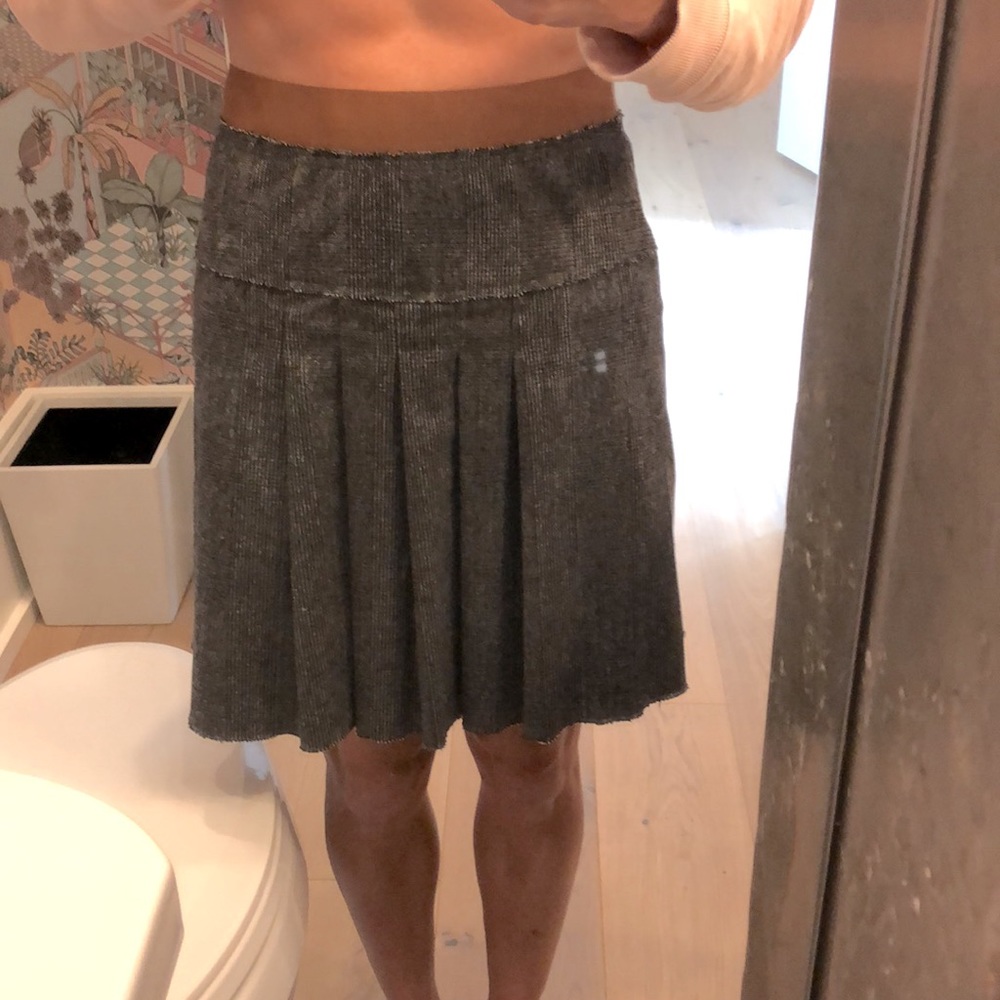 Dolce and Gabbana short skirt size 38